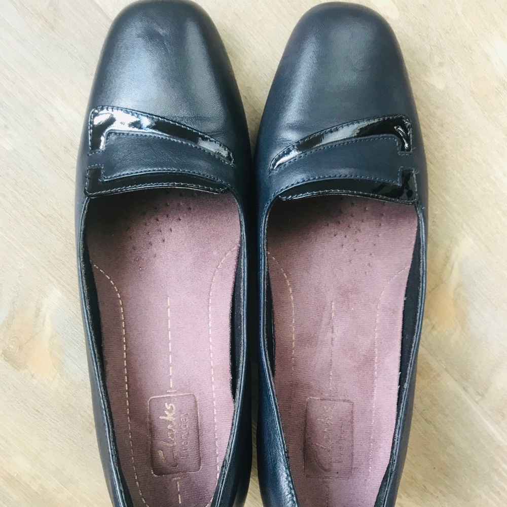 Clarks Pumps - Picture 2 of 3